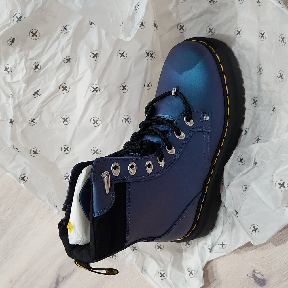 NWT Dr. Martens Jadon II Hardware Pull Up Leather Platform Boots 5M / 6W… - Picture 5 of 12